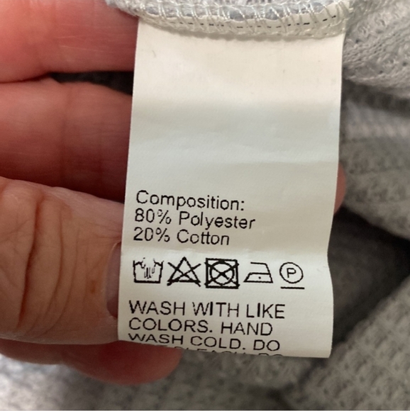 Dazy Gray Long Sleeve Waffle Weave T Shirt Women Size XL - Picture 4 of 8